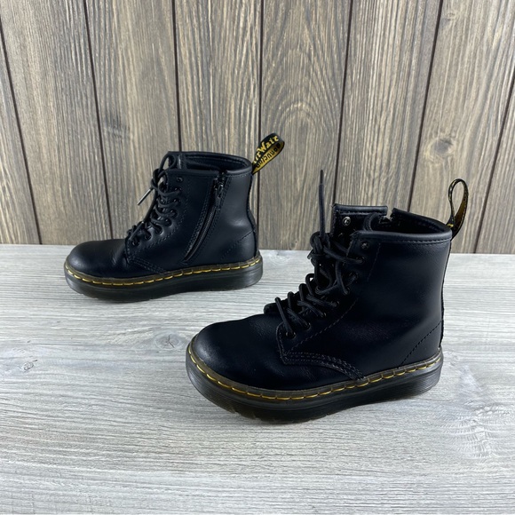 Dr Martens Kids' Black Leather Zavala Combat Lace Up Boot Size 10 - Picture 4 of 14